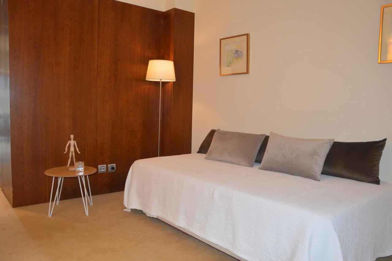 Triple Room,703850374:JPEG
